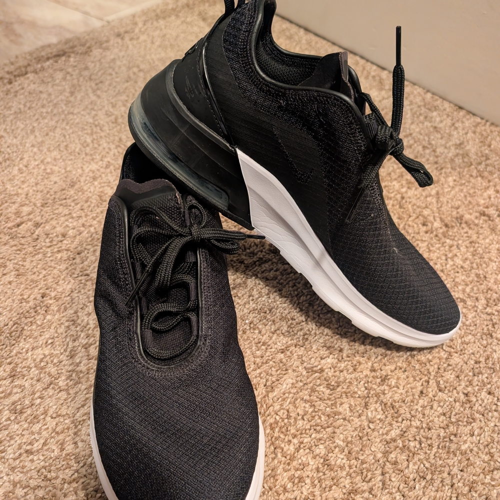 Womens's Nike Air max Athletic Shoes